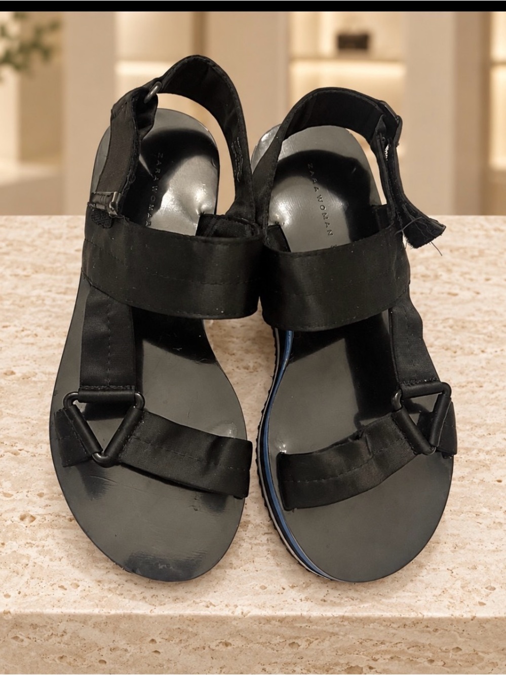 ZARA Black Crossover Platform Sport Sandals Colorblock Sole – Size 6